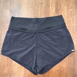 Lululemon Sz 8 Black Running Crossover Front Short Lined Lightweight Gym Casual